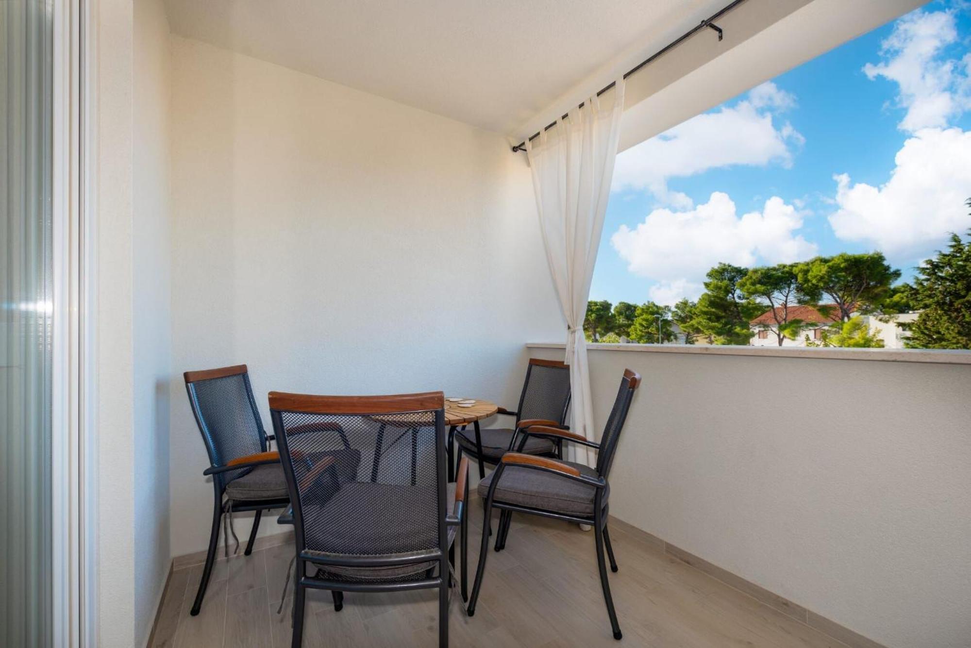 Apartment Apartman Mia Бродарица Экстерьер фото